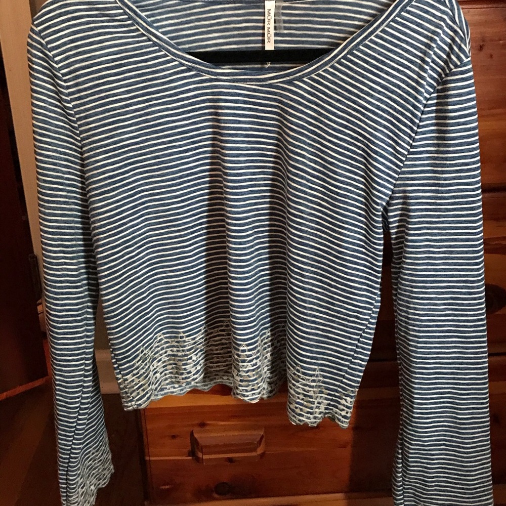 striped top